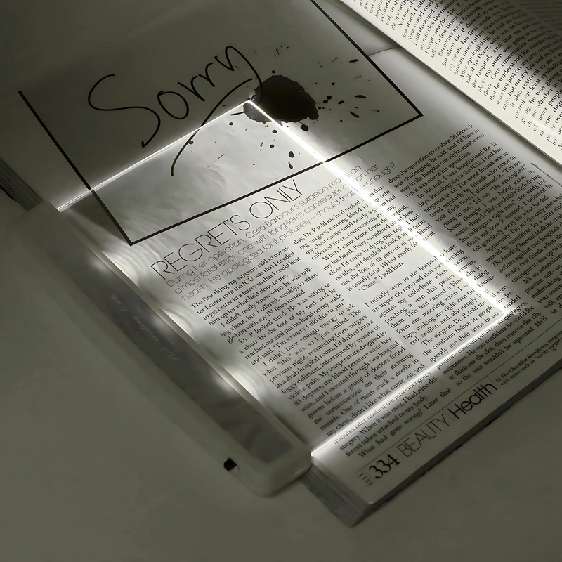 iilora Page Light